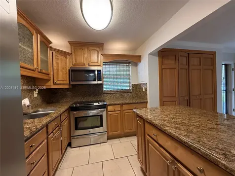 9140 Fontainebleau Boulevard Miami FL 33172