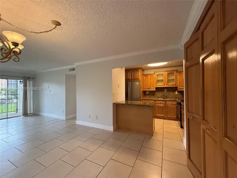 9140 Fontainebleau Boulevard Miami FL 33172