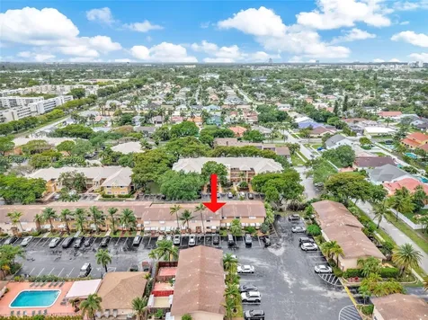 450 SE 7th Street Dania Beach FL 33004