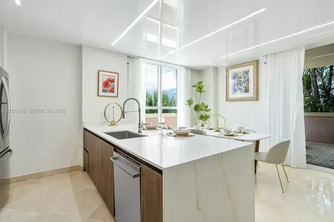 17555 Atlantic Boulevard Sunny Isles Beach FL 33160