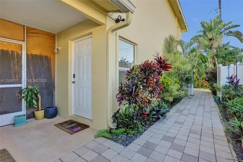 740 Buttonwood Road North Palm Beach FL 33408