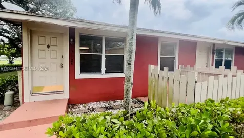 7124 Southgate Boulevard Tamarac FL 33321