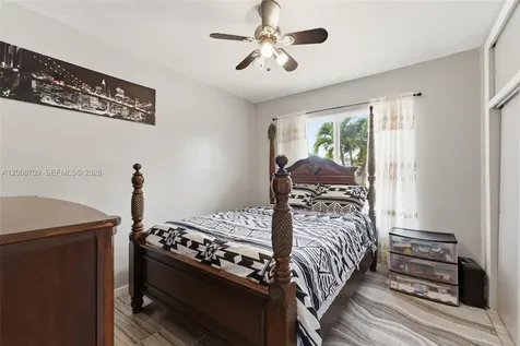 1440 NW 179th Terrace Miami Gardens FL 33169