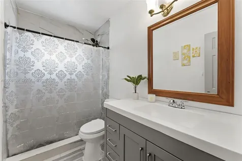 1440 NW 179th Terrace Miami Gardens FL 33169