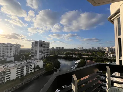3530 Mystic Pointe Drive Aventura FL 33180