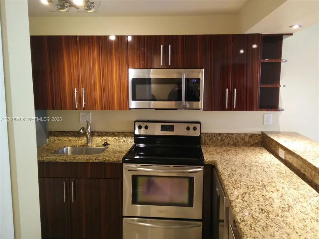 3285 Foxcroft Road Miramar FL 33025