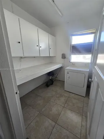 2511 Plunkett Street Hollywood FL 33020
