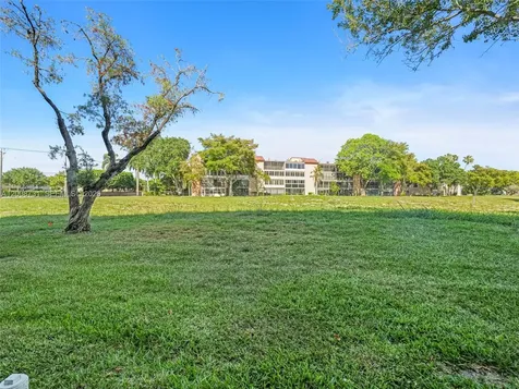 480 NW 76th Avenue Margate FL 33063