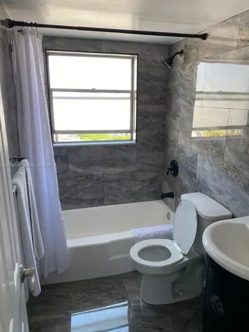 1881 Washington Avenue Miami Beach FL 33139
