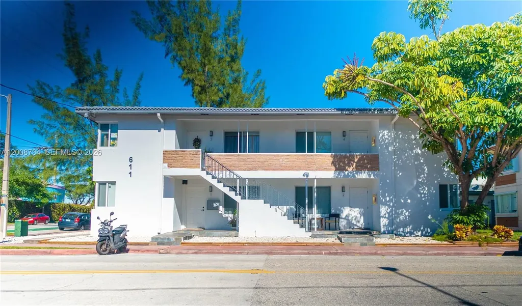611 74th Street Miami Beach FL 33141