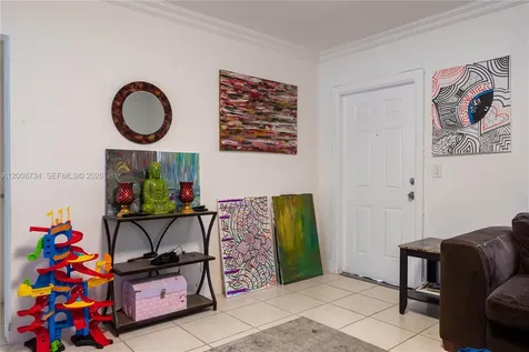 611 74th Street Miami Beach FL 33141