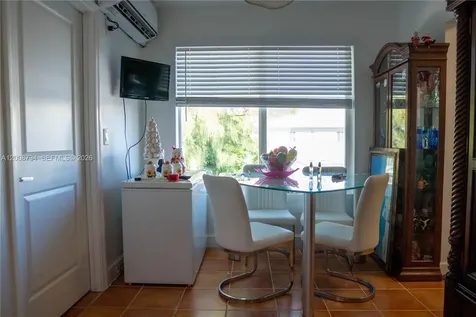 611 74th Street Miami Beach FL 33141