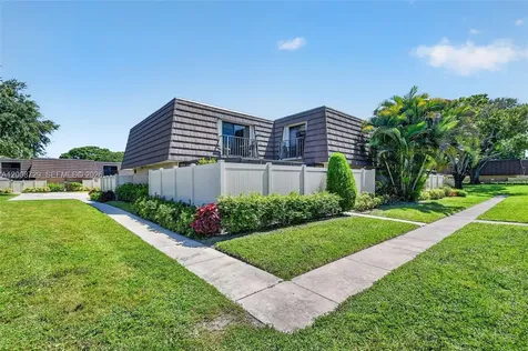 7810 78th Way West Palm Beach FL 33407