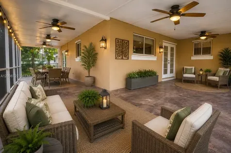 510 NW 207th Avenue Pembroke Pines FL 33029
