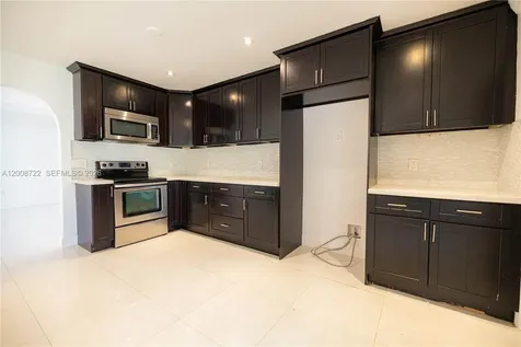 510 NW 207th Avenue Pembroke Pines FL 33029