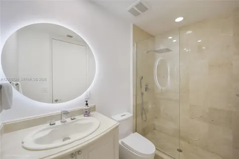3400 SW 27th Avenue Miami FL 33133