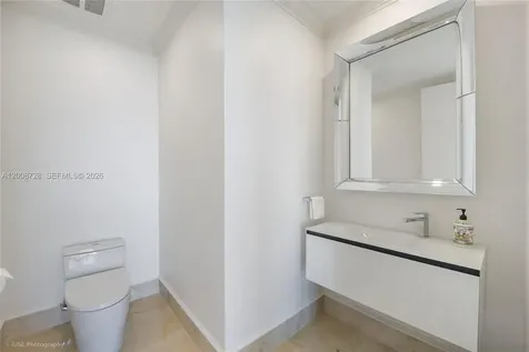 3400 SW 27th Avenue Miami FL 33133