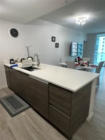 1100 S Miami Avenue Miami FL 33130
