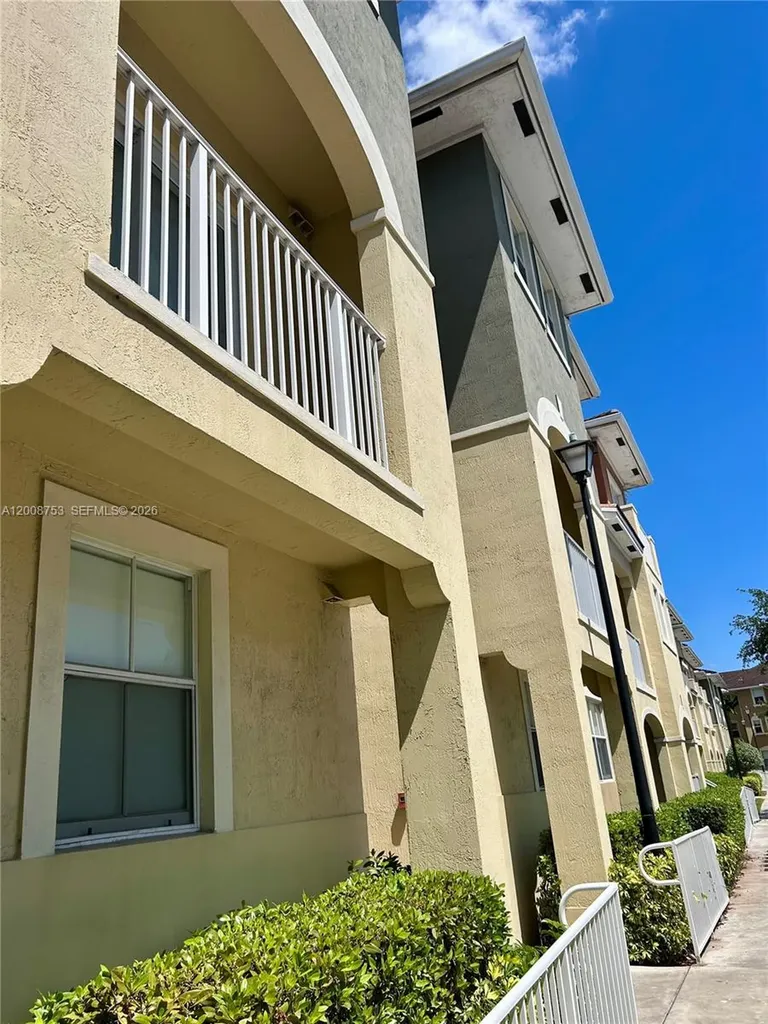 10870 NW 88th Terrace Doral FL 33178