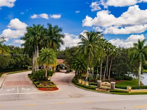 12735 Stonebrook Drive Davie FL 33330