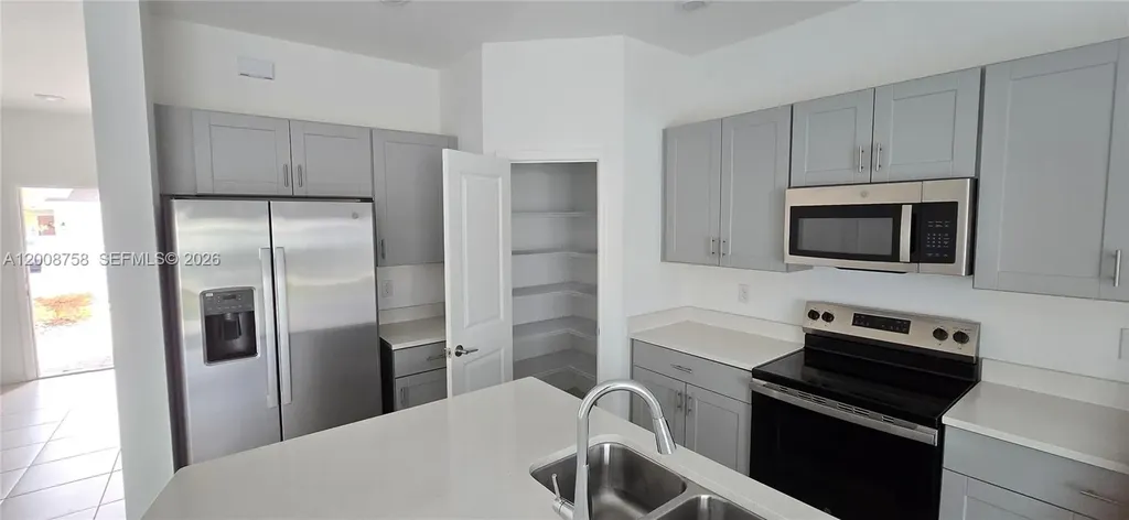 2978 Canary Avenue Other City - In The State Of Florida FL 33837