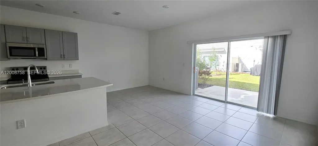 2978 Canary Avenue Other City - In The State Of Florida FL 33837