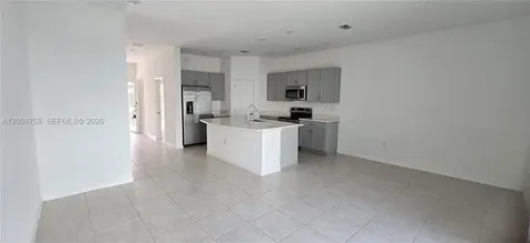 2978 Canary Avenue Davenport FL 33837