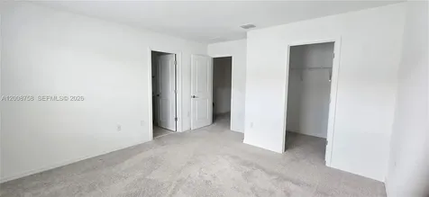 2978 Canary Avenue Davenport FL 33837