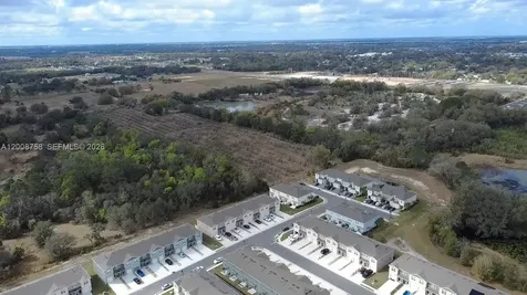 2978 Canary Avenue Davenport FL 33837