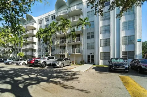 488 NW 165th Street Road Miami FL 33169