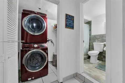 6821 Brookline Drive Hialeah FL 33015