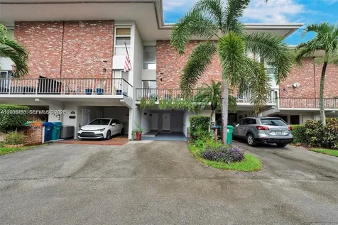 6821 Brookline Drive Hialeah FL 33015