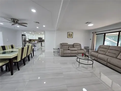 11578 NW 39th Place Coral Springs FL 33065