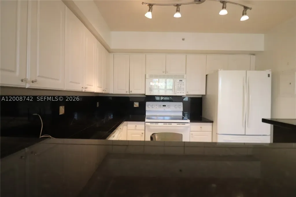 4836 N State Road 7 Coconut Creek FL 33073