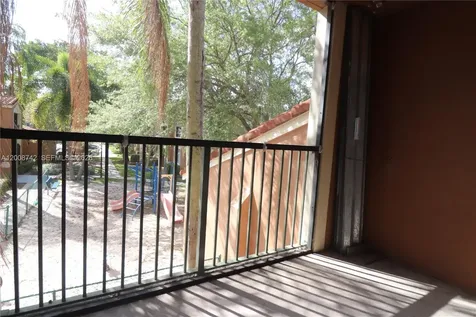 4836 N State Road 7 Coconut Creek FL 33073