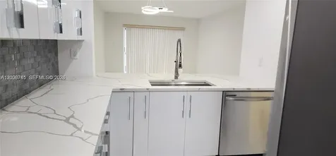 8010 N Colony Circle N Tamarac FL 33321