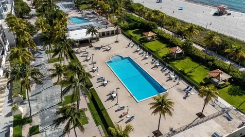 2625 Collins Avenue Miami Beach FL 33140