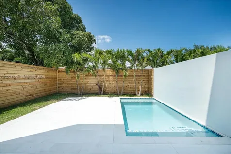 1241 SW 23th Miami FL 33145