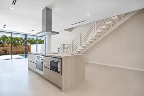 1241 SW 23th Miami FL 33145
