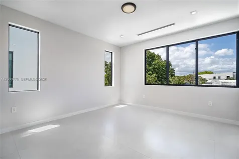 1241 SW 23th Miami FL 33145