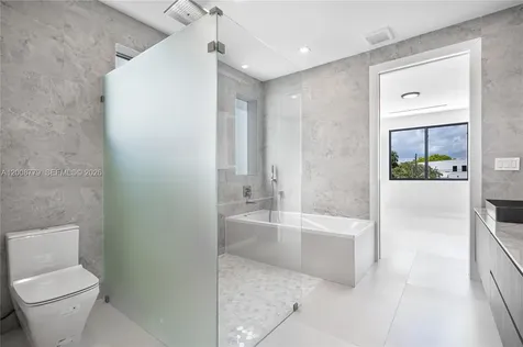 1241 SW 23th Miami FL 33145