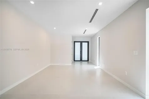 1241 SW 23th Miami FL 33145