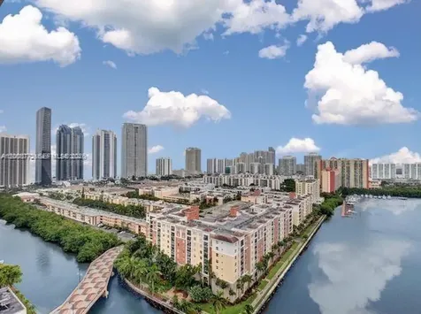 17145 N Bay Road Sunny Isles Beach FL 33160