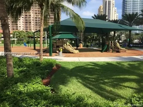17145 N Bay Road Sunny Isles Beach FL 33160