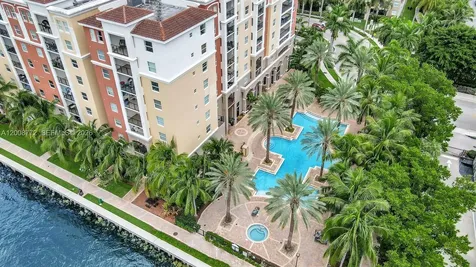17145 N Bay Road Sunny Isles Beach FL 33160