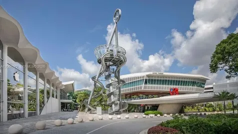 17145 N Bay Road Sunny Isles Beach FL 33160