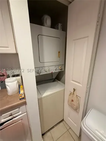 17145 N Bay Road Sunny Isles Beach FL 33160