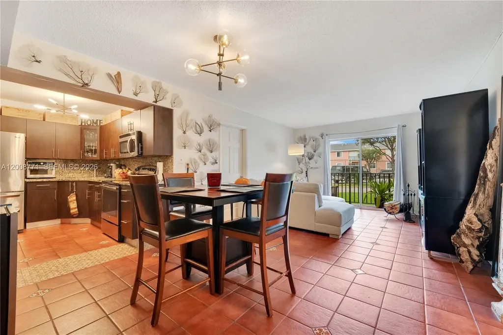 4705 NW 7th Street Miami FL 33126