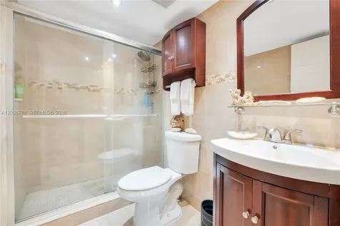 4705 NW 7th Street Miami FL 33126