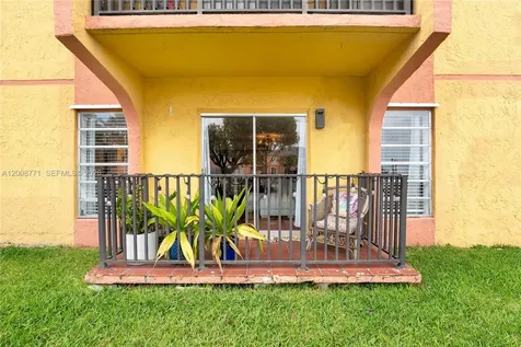 4705 NW 7th Street Miami FL 33126